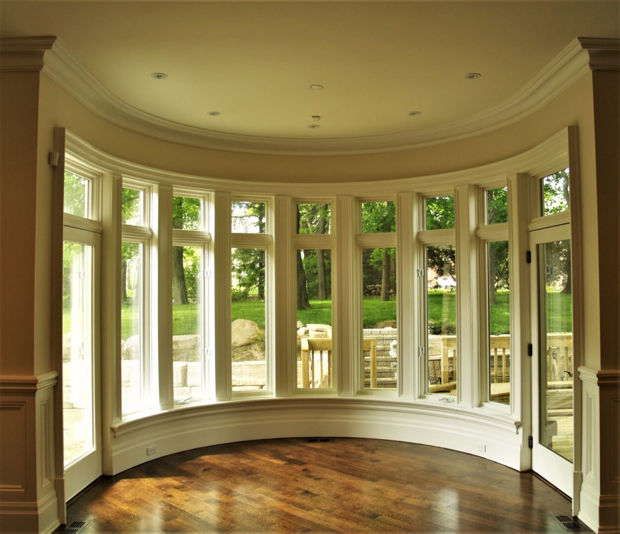 A U Shaped Window Space With Wooden Panel Flooring